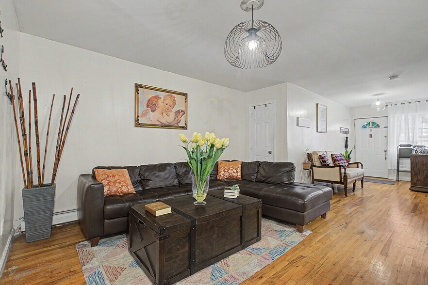 More Photos Of 2722 Wallace Ave, Bronx Apartments For Sale