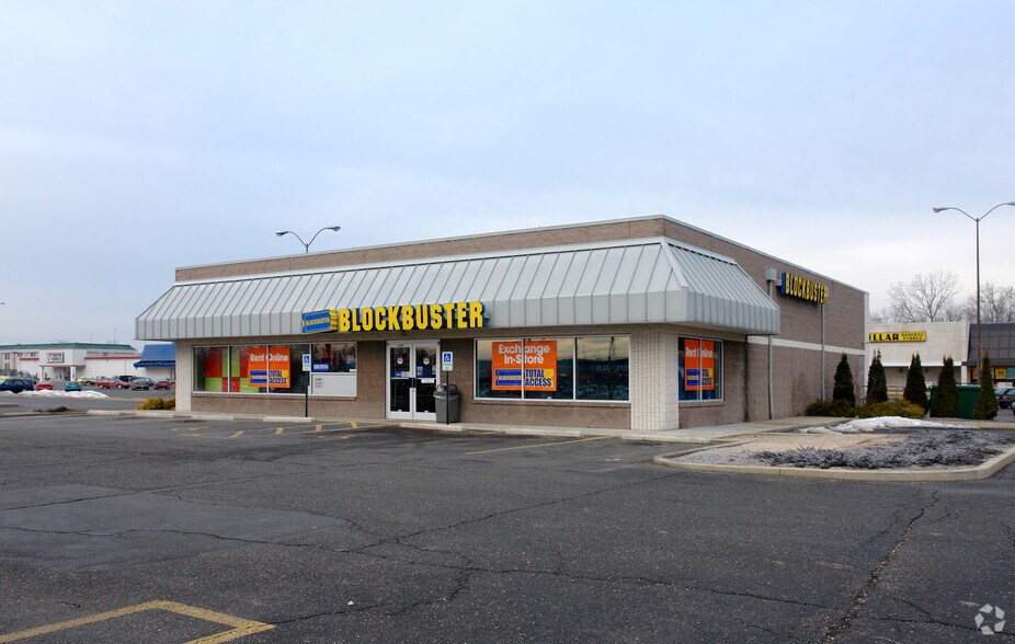 More Photos Of 240-405 Bluebell Dr NW, New Philadelphia Unknown For Lease