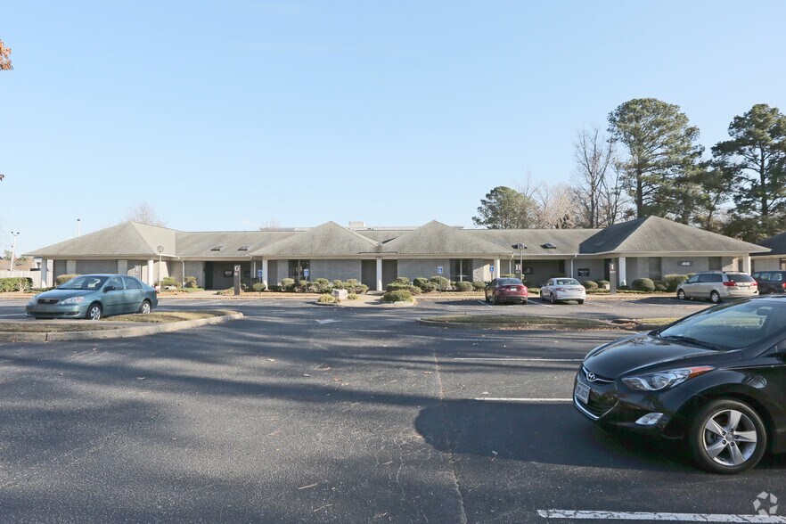 More Photos Of 4041 Taylor Rd, Chesapeake Medical For Lease