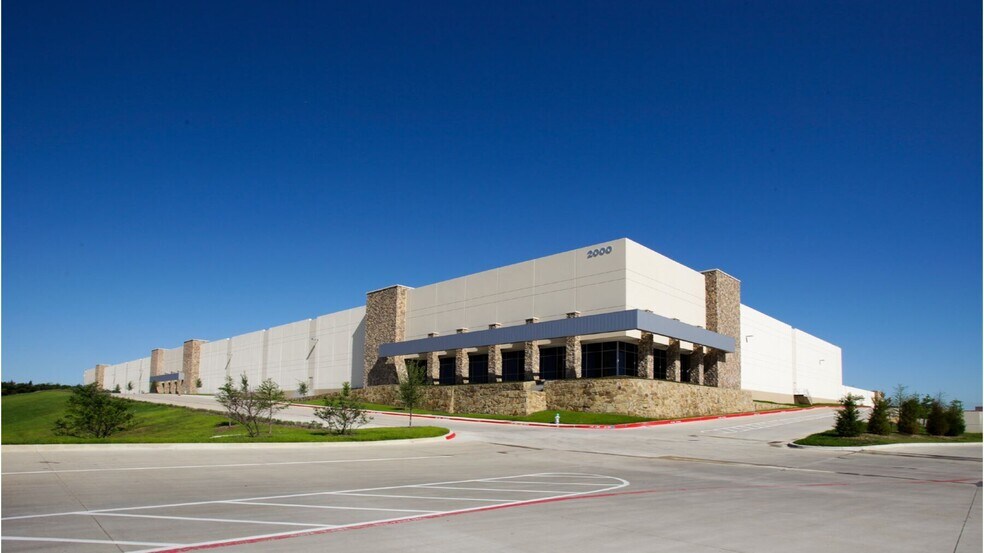 Primary Photo Of 2000 Lakeside Pky, Flower Mound Distribution For Lease