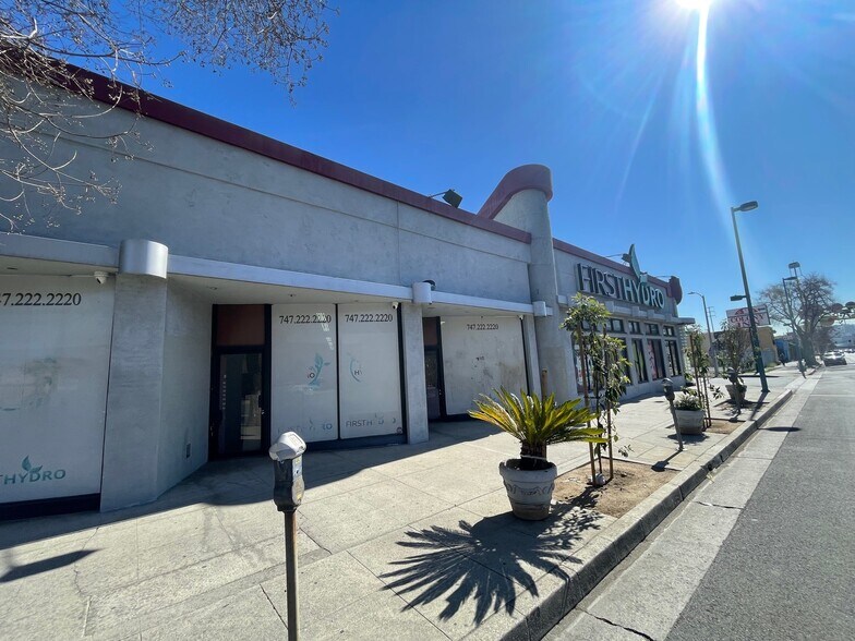 More Photos Of 4900-4906 Lankershim Blvd, North Hollywood Freestanding For Lease