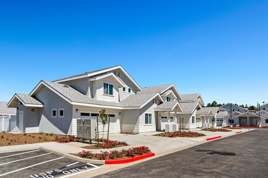 More Photos Of 12446 18th St, Yucaipa Apartments For Sale