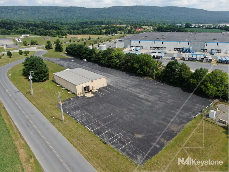 More Photos Of 27 Feick Industrial Dr, Hamburg Manufacturing For Lease