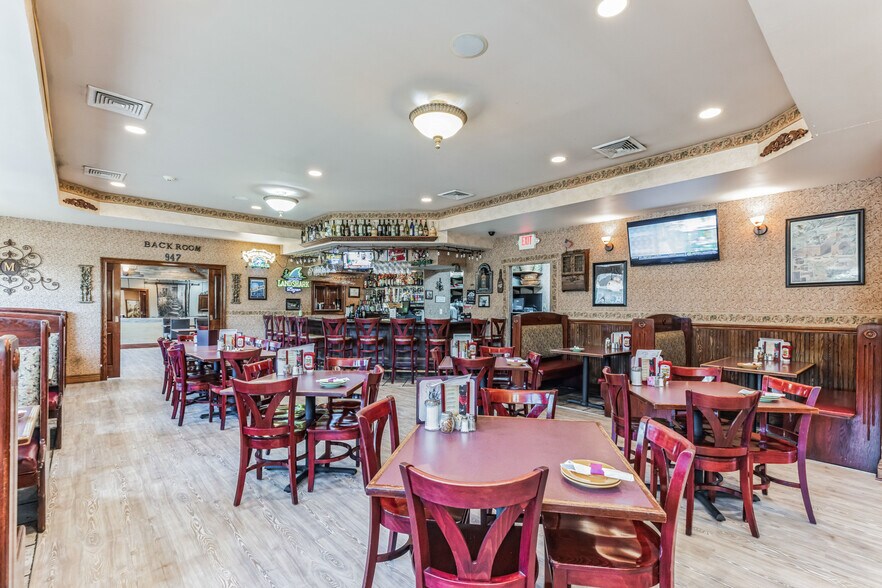 More Photos Of 947 N Delsea Dr, Vineland Restaurant For Sale