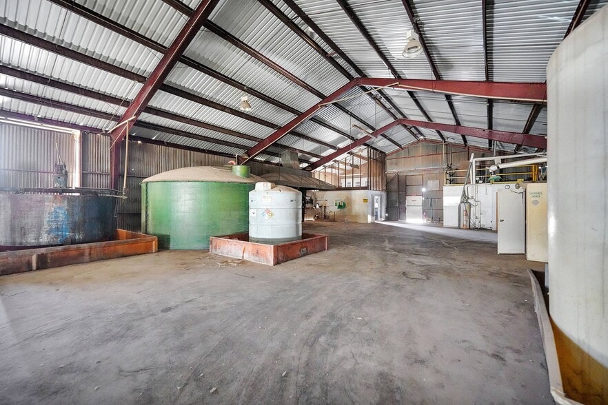 More Photos Of 100 Industrial Ave, Odessa Industrial For Sale
