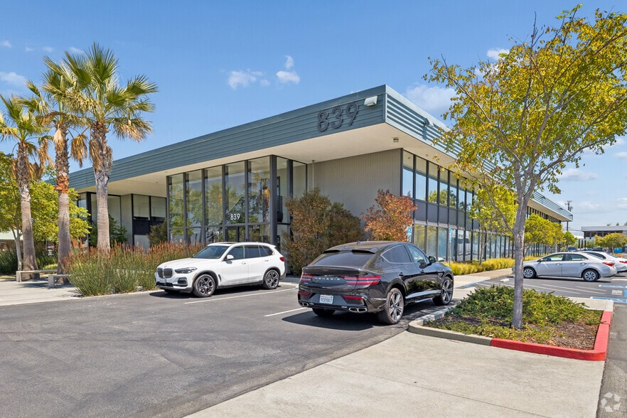 Primary Photo Of 831-839 Mitten Rd, Burlingame Office For Lease
