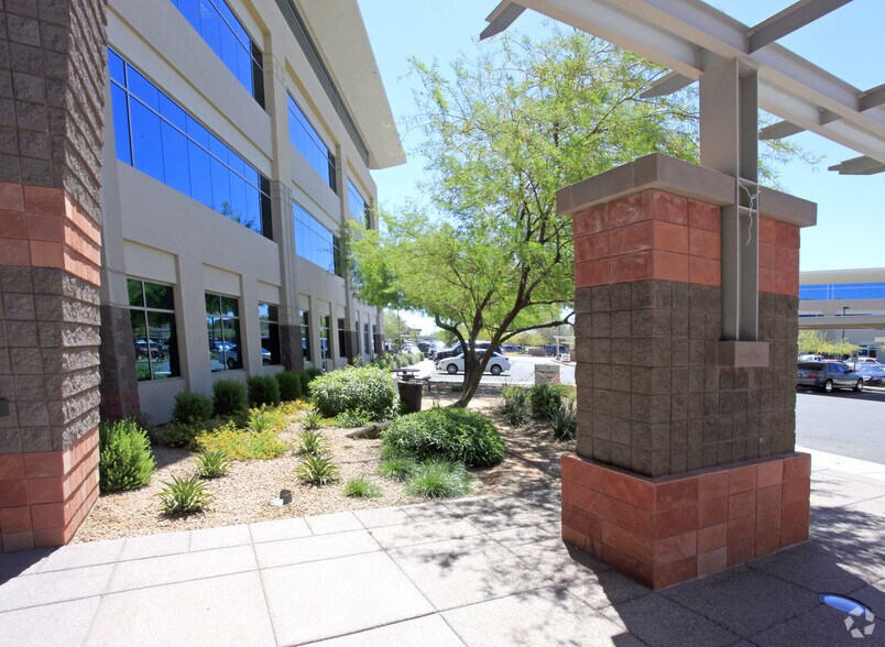 More Photos Of 7047 E Greenway Pky, Scottsdale Office For Lease