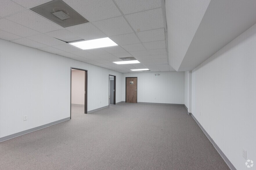 More Photos Of 2502 County Road 4421, Rhome Religious Facility For Lease