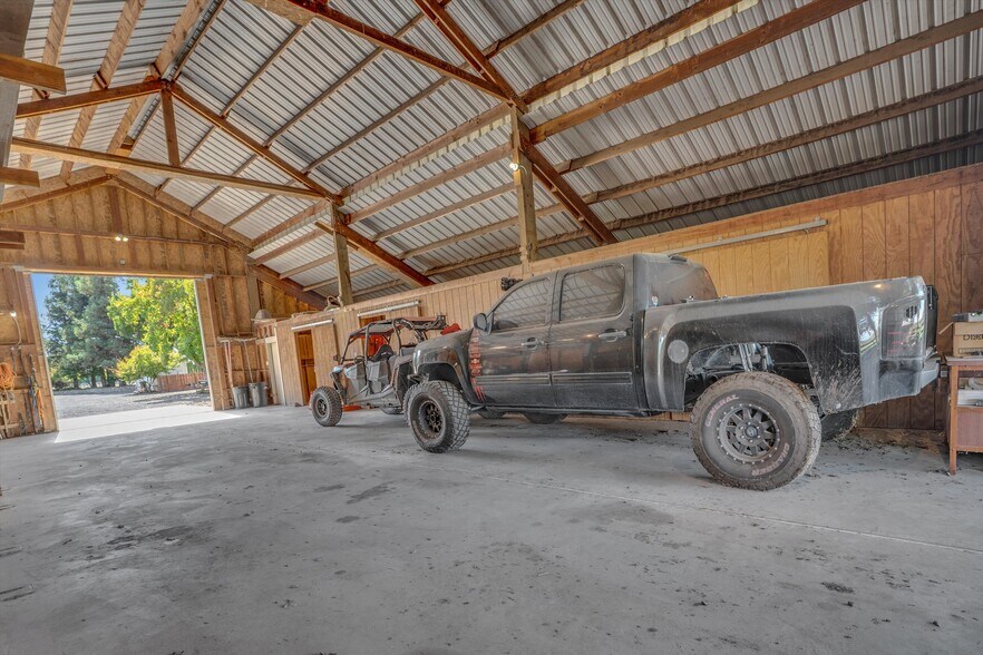 More Photos Of 30999 Grooms Rd, Oakdale Land For Sale