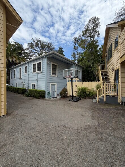 More Photos Of 829 San Anselmo Ave, San Anselmo Apartments For Sale