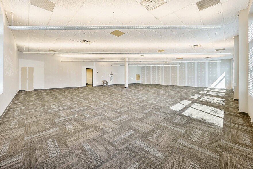 More Photos Of 200 N Richard Jackson Blvd, Panama City Beach Office For Sale