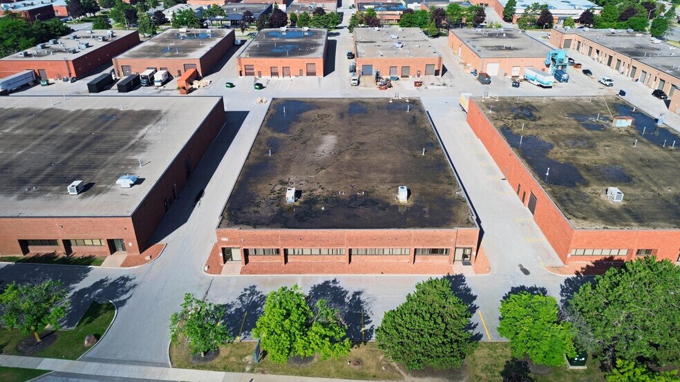 More Photos Of 150 Marycroft Ave, Vaughan Warehouse For Lease