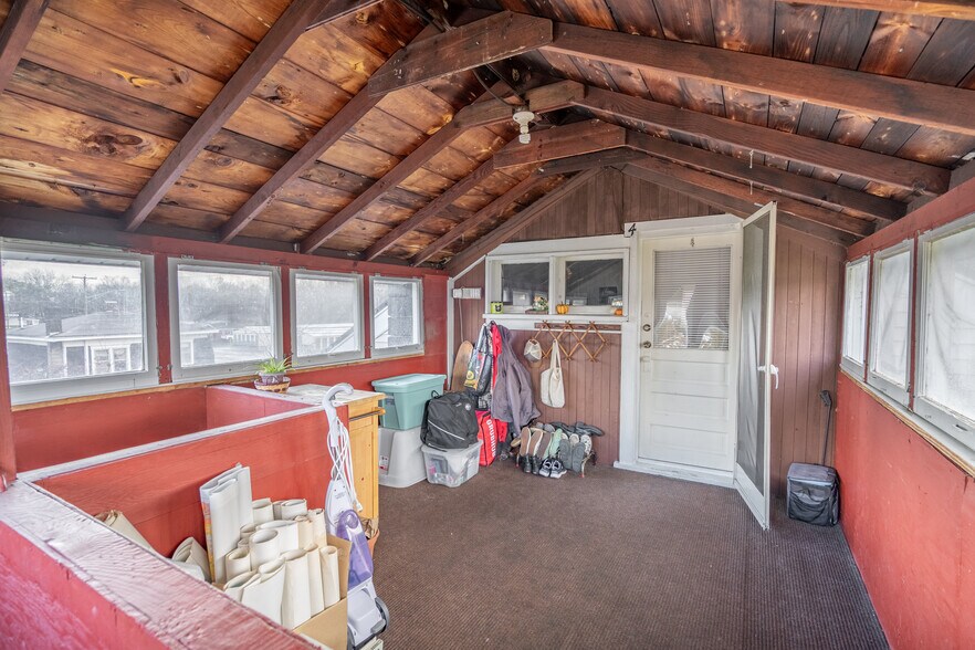 More Photos Of 447-449 NY-31, Bridgeport Apartments For Sale