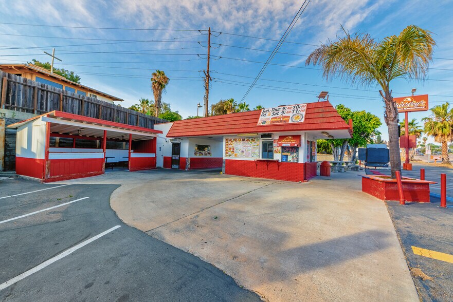 More Photos Of 8213 Broadway, Lemon Grove Fast Food For Sale