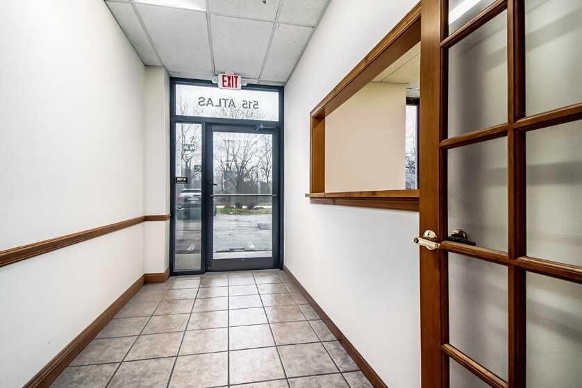 More Photos Of 515 Atlas Ave, Madison Manufacturing For Sale