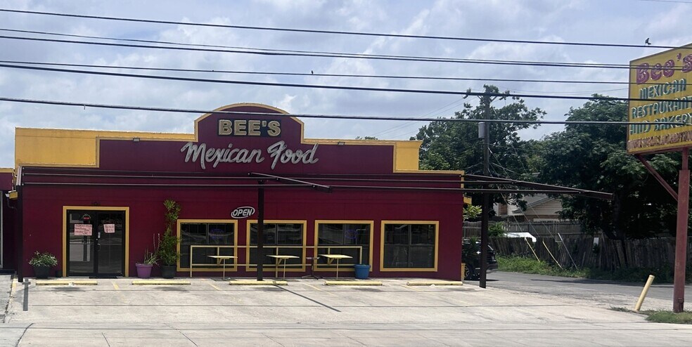 More Photos Of , San Antonio General Retail For Sale