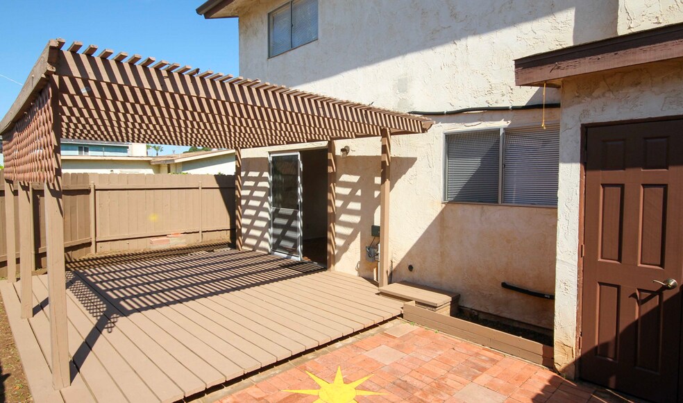 More Photos Of 1150 11th St, Imperial Beach Apartments For Sale