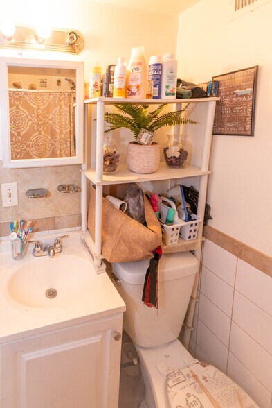 More Photos Of 4008 Primrose Ave, Baltimore Apartments For Sale