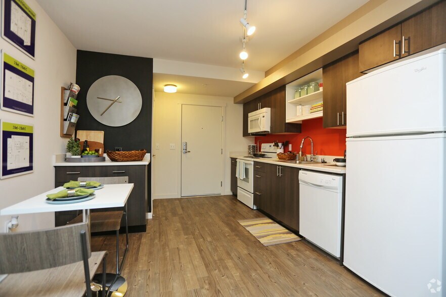 More Photos Of 4535 12th Ave NE, Seattle Apartments For Lease