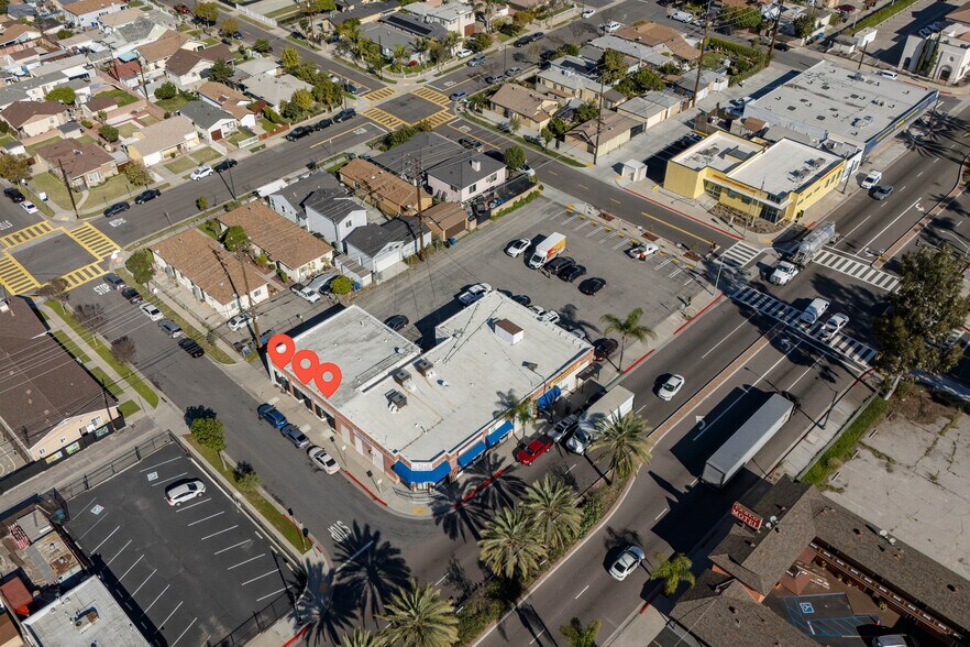 More Photos Of 2313 S Atlantic Blvd, Commerce Freestanding For Lease