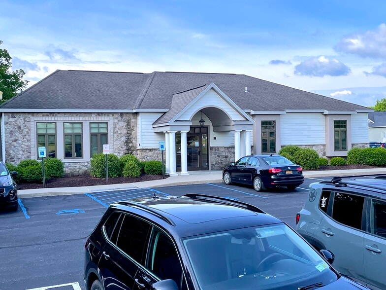 More Photos Of 1882 New Scotland Rd, Slingerlands Medical For Lease