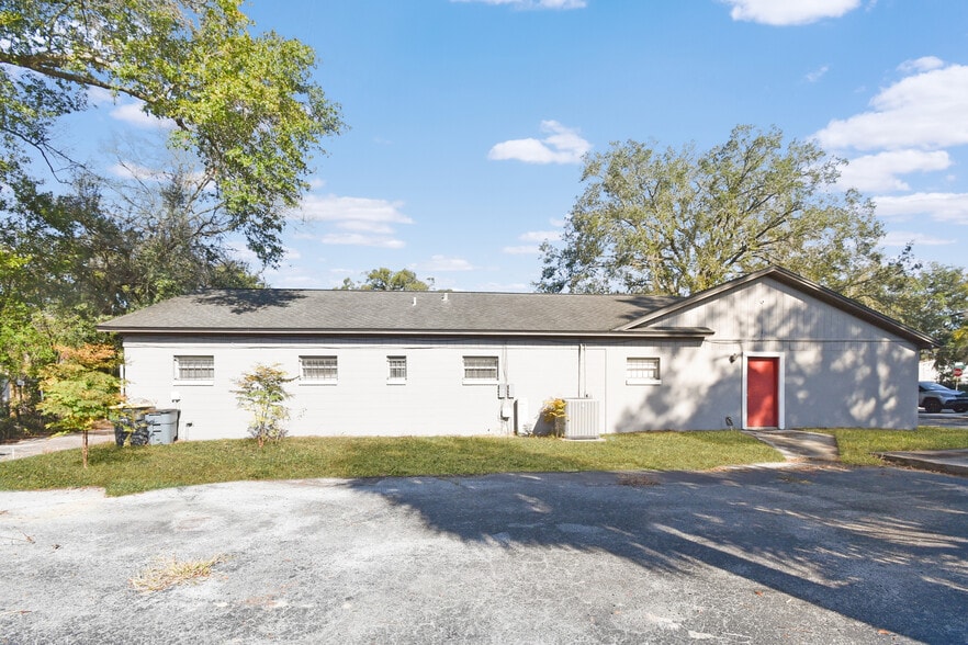 More Photos Of 2968 Rainbow Rd, Jacksonville Medical For Sale