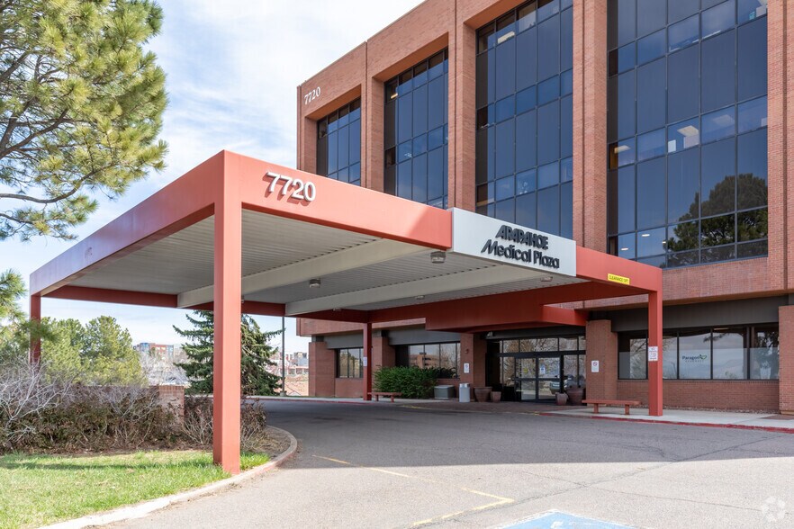 More Photos Of 7720 S Broadway, Littleton Medical For Lease
