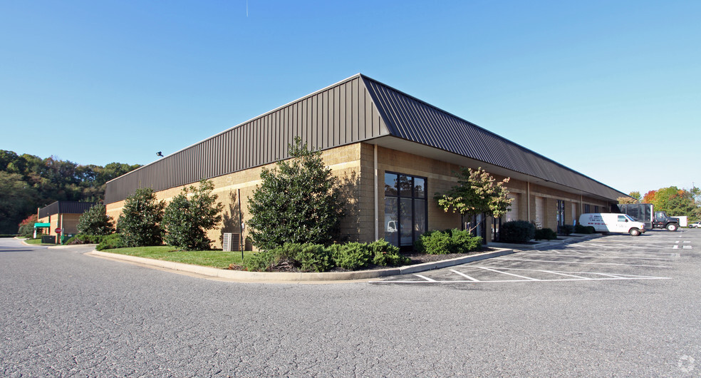 Primary Photo Of 1710-1770 Sulphur Spring Rd, Arbutus Flex For Lease