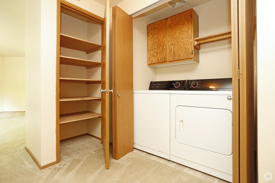 More Photos Of 2231 NE Bridgecreek Ave, Vancouver Apartments For Sale