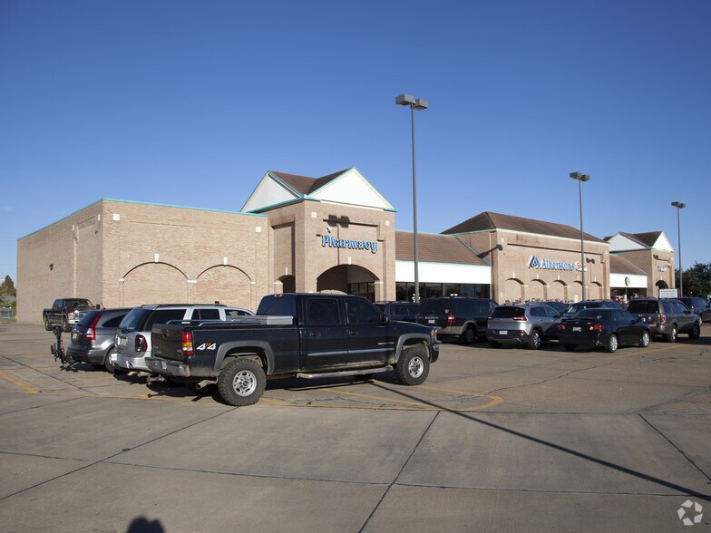 Primary Photo Of 2265 S Macarthur Dr, Alexandria Supermarket For Sale