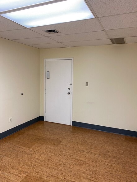 More Photos Of 7150 E Hampden Ave, Denver Loft Creative Space For Lease