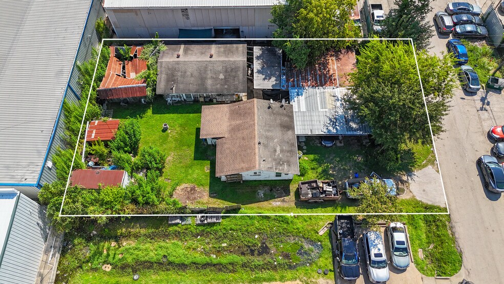 More Photos Of 8710 Daffodil St, Houston Land For Sale