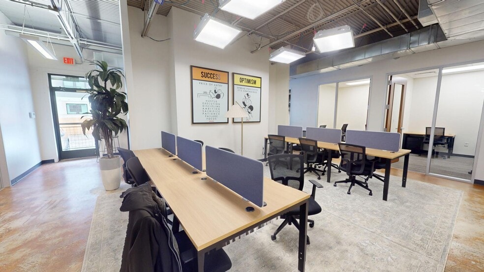 More Photos Of 6719 N Lamar Blvd, Austin Office For Lease