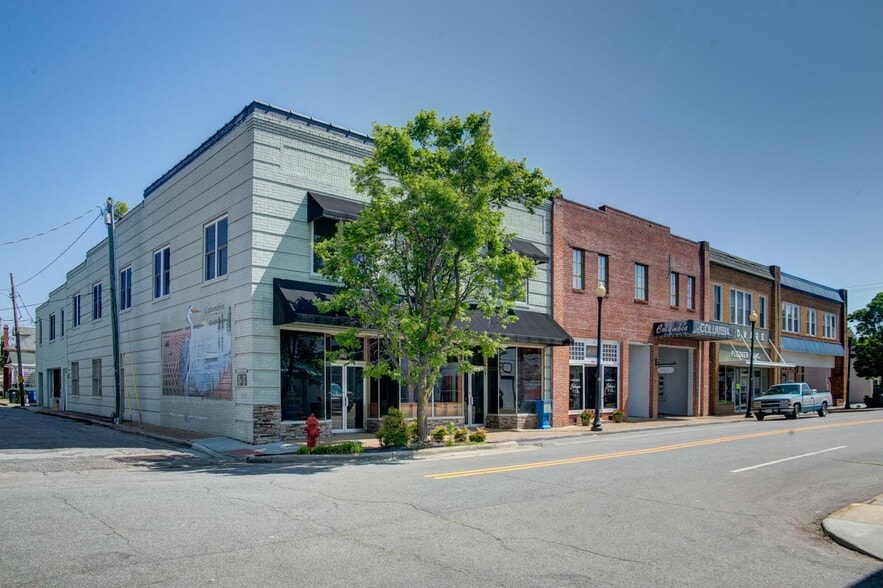 More Photos Of 302 Main St, Columbia Industrial For Sale