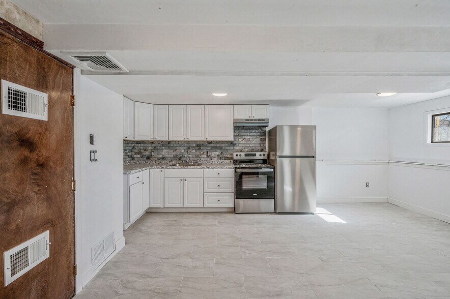 More Photos Of 4515 Nesconset Hwy, Port Jefferson Station Freestanding For Sale