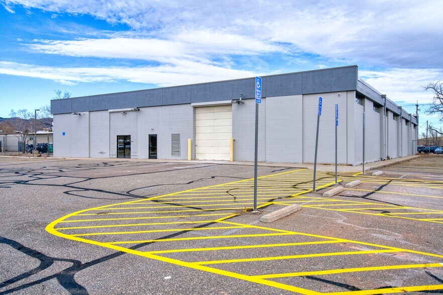 More Photos Of 1860 38th St, Boulder Distribution For Lease