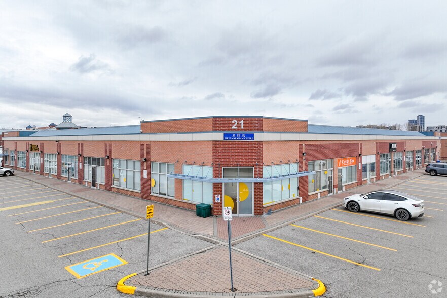 Primary Photo Of 21 Fairburn Dr, Markham Light Distribution For Sale