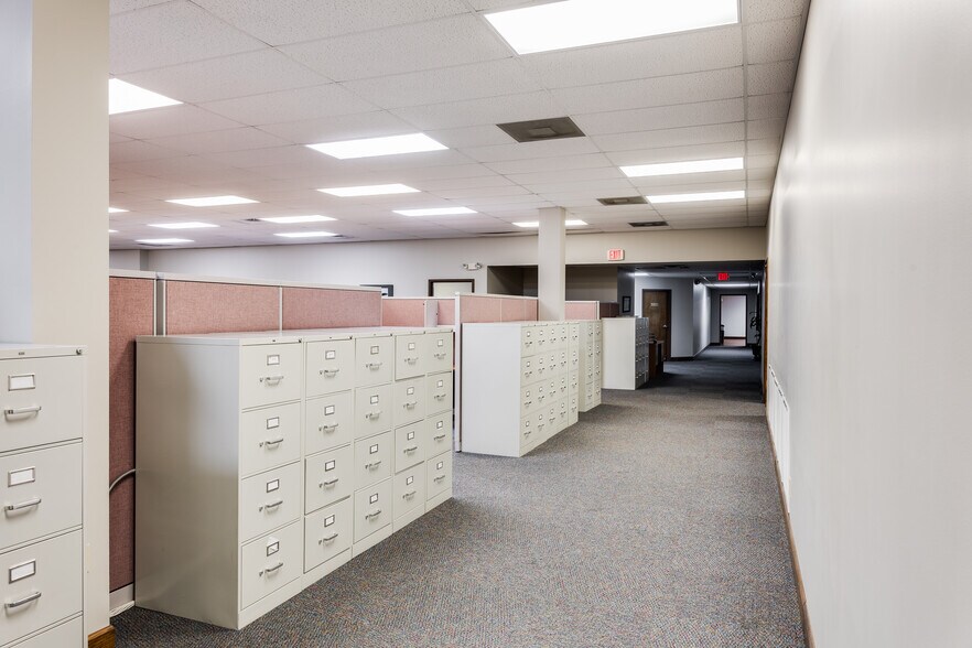 More Photos Of 1301 Hudson Ln, Monroe Office For Sale
