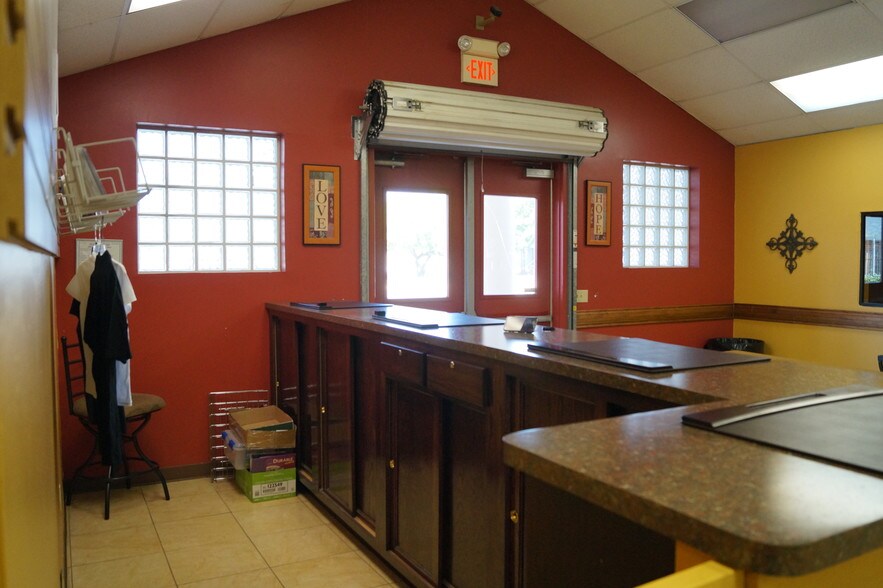 More Photos Of 5212 Heath Rd, San Antonio Religious Facility For Sale