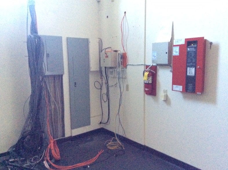 More Photos Of 186 N Palafox St, Pensacola Office For Lease