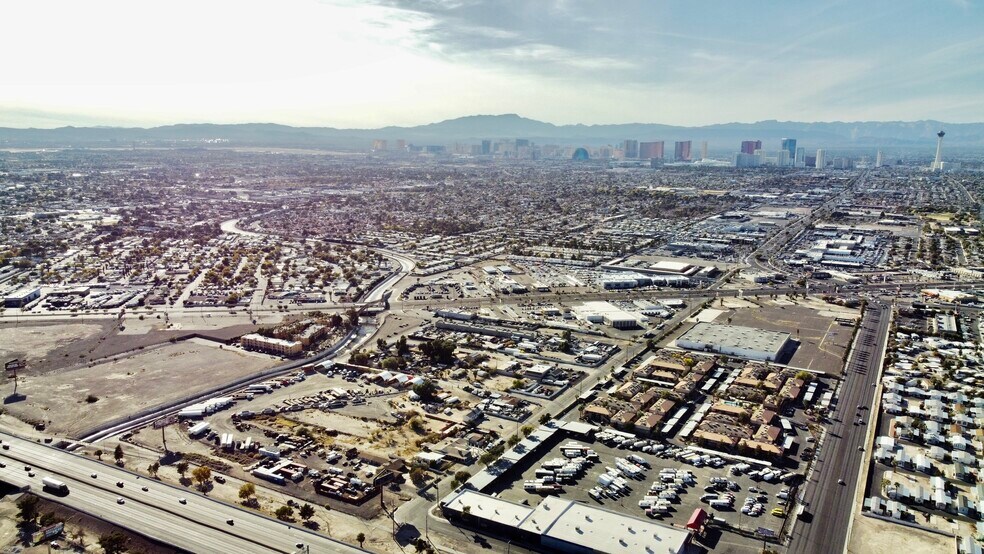 More Photos Of 3662 Park St, Las Vegas Industrial For Sale