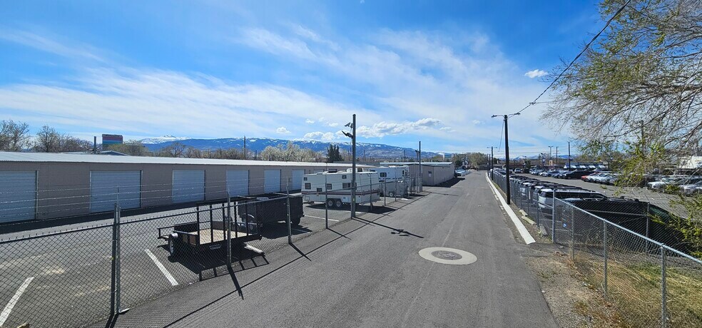More Photos Of 2724 Kietzke Ln, Reno Self Storage For Sale