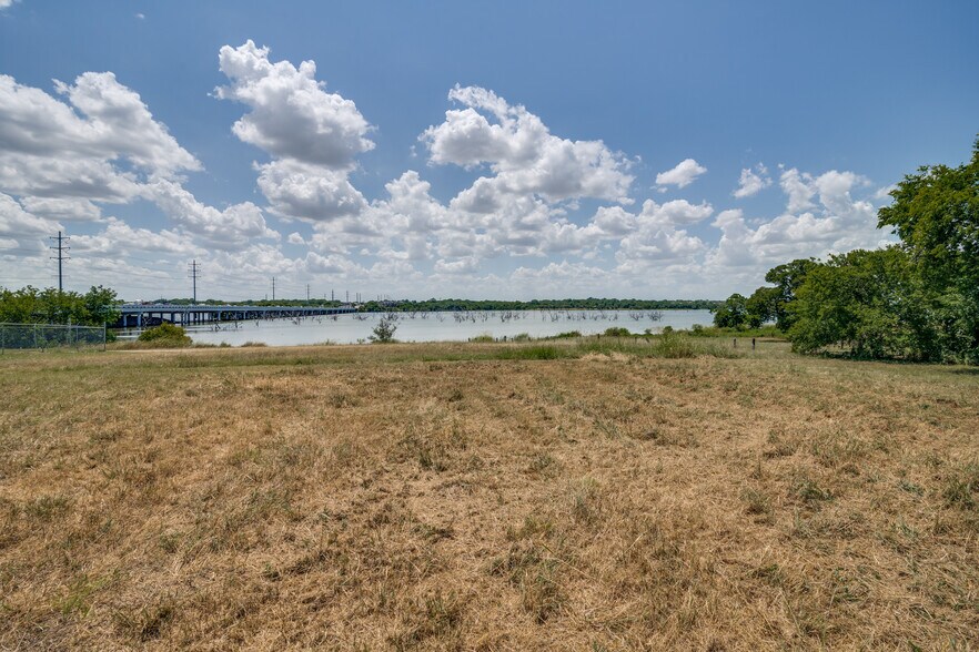 More Photos Of 6841 Lakeview Pky, Rowlett Land For Sale