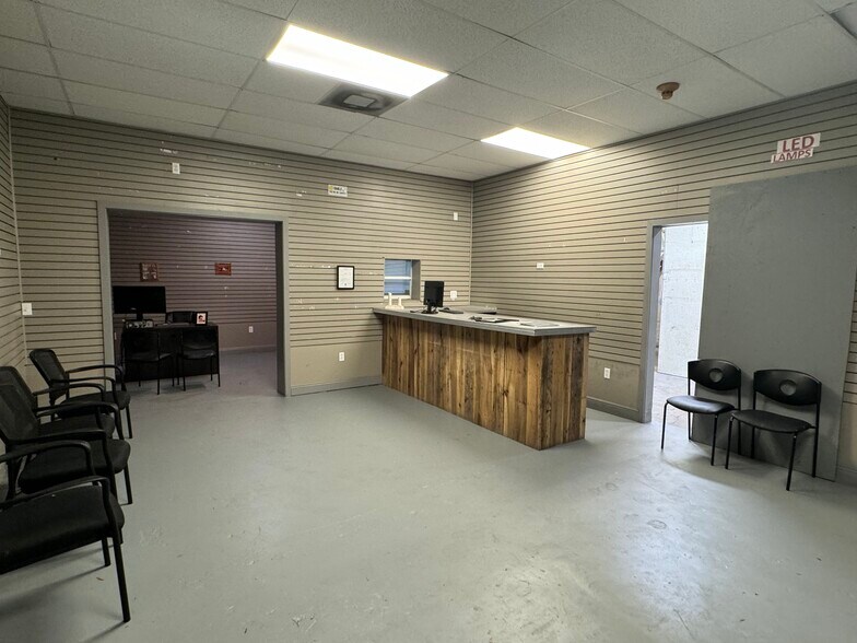More Photos Of 805-917 SW 17th Ave, Delray Beach Warehouse For Lease