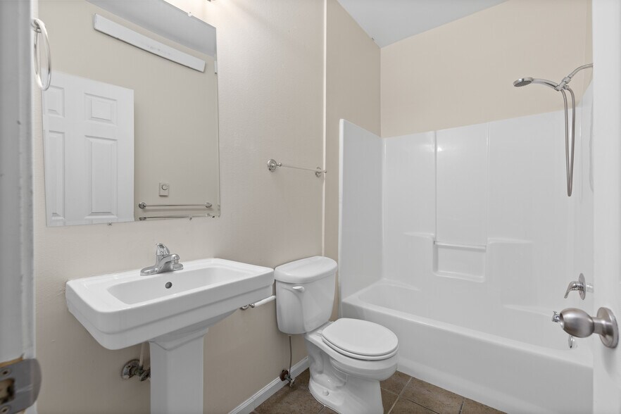 More Photos Of 1920 Monte Vista Dr, Rapid City Multifamily For Sale