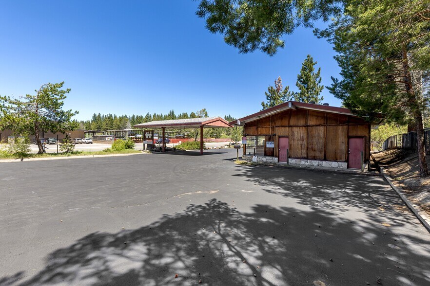 More Photos Of 2774 Lake Tahoe Blvd, South Lake Tahoe Industrial For Sale