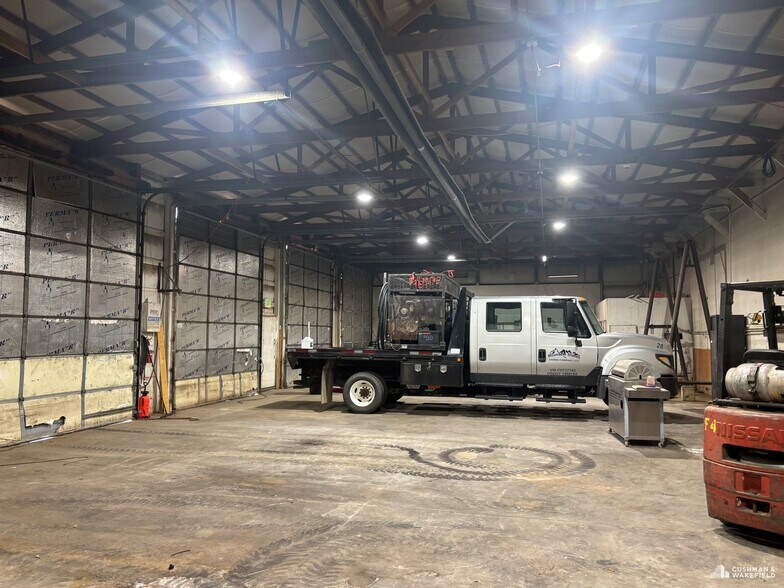 More Photos Of 608 27th St Rd, Greeley Warehouse For Sale