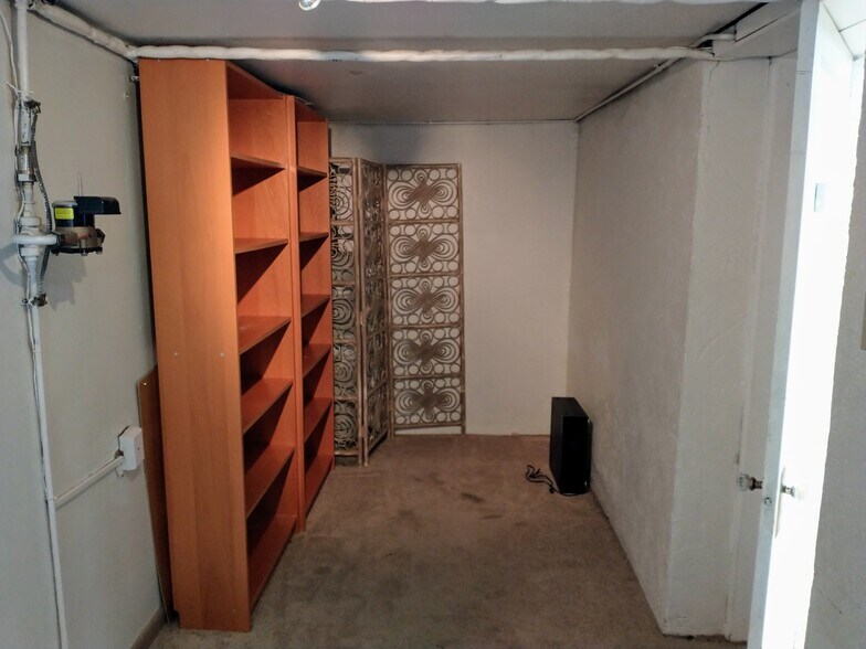 More Photos Of 2221 Penn Ave, Reading Storefront Retail Residential For Lease