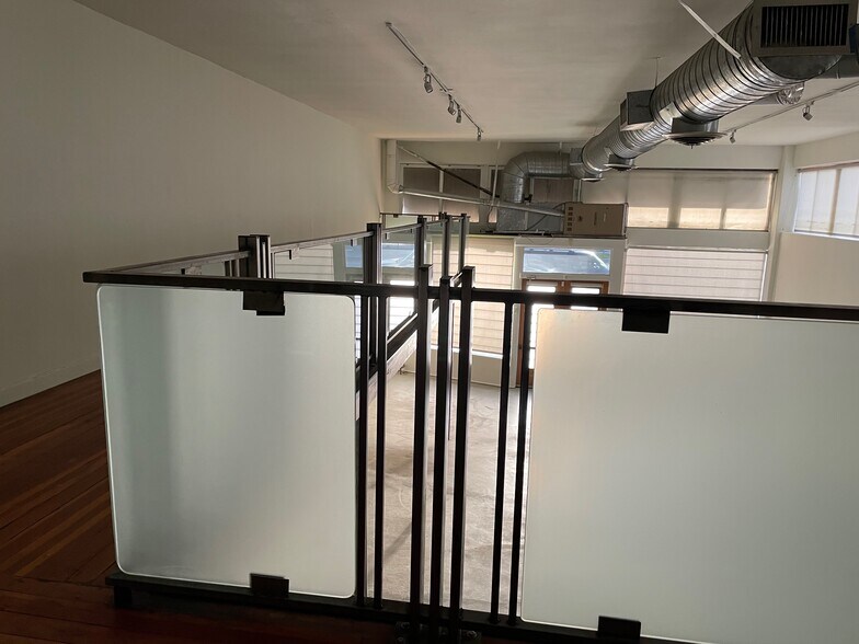 More Photos Of 2019-2023 Riverside Dr, Los Angeles Storefront Retail Office For Sale