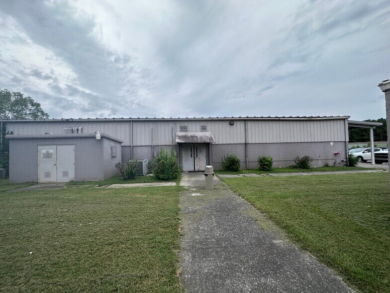 More Photos Of 505 Lake Way Pl, Tullahoma Manufacturing For Sale